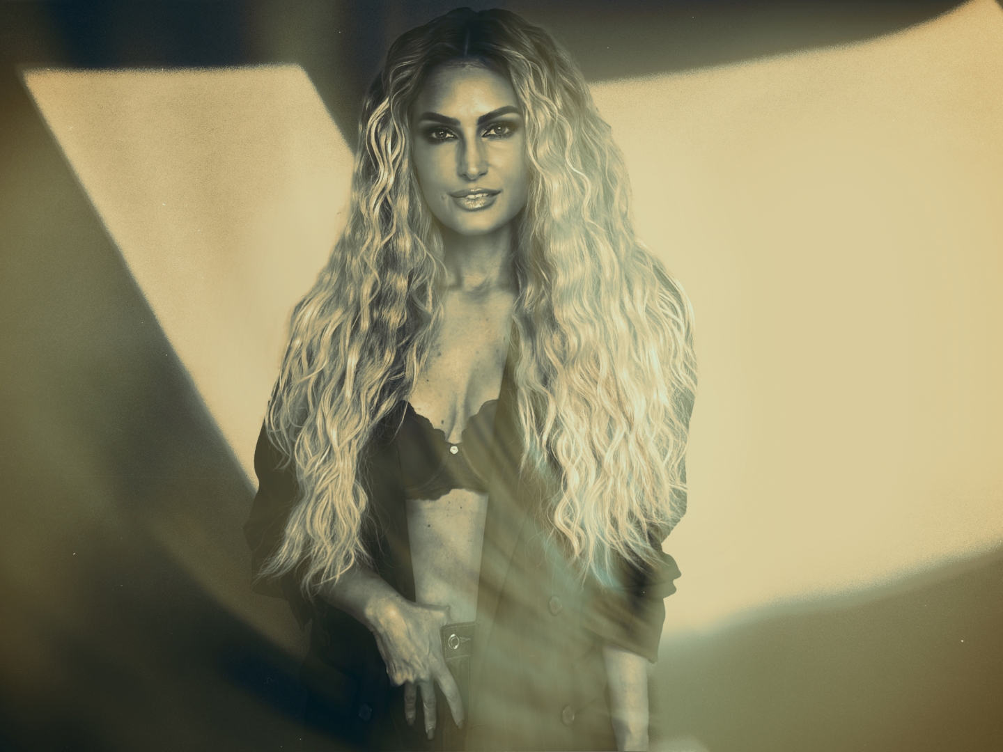 Romantic Portrait of Anette Cuburu